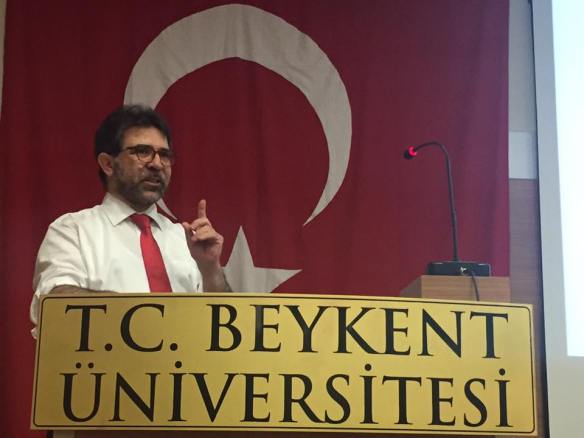 beykent-universitesindeki-derslerimle-ilgili-gorsel